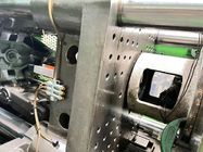 Μηχανή σχηματοποίησης εγχύσεων σερβο μηχανών Welltec 130ton οριζόντια για το πλαστικό μαχαίρι δικράνων