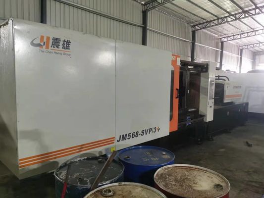 Πλαστική μηχανή Chenhsong 560ton σχηματοποίησης εγχύσεων εμπορευματοκιβωτίων ούρων ΚΑΠ χρησιμοποιούμενο